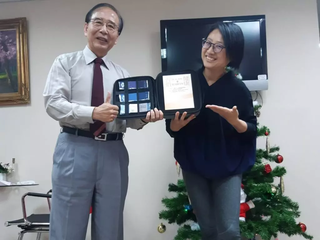 圖 全豆樂版權所有／中華健康管理協會理事長張欽豐(左)、全豆樂創辦人鄧琇文女士(右)