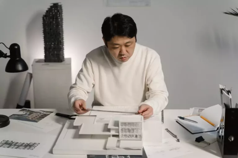 如何調整作息：爆肝接案長期熬夜，作息調不回來怎麼辦？