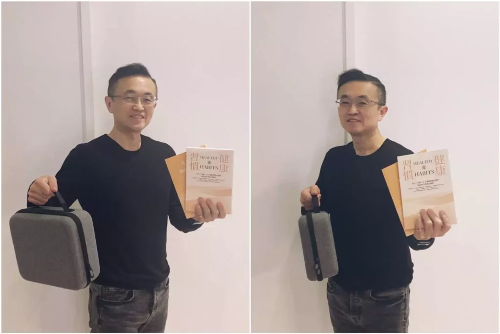 圖／中華民國女性健康運動協會的理事長 ── 邵明涵先生與全豆樂《習慣要健康自主健康管理禮盒》。